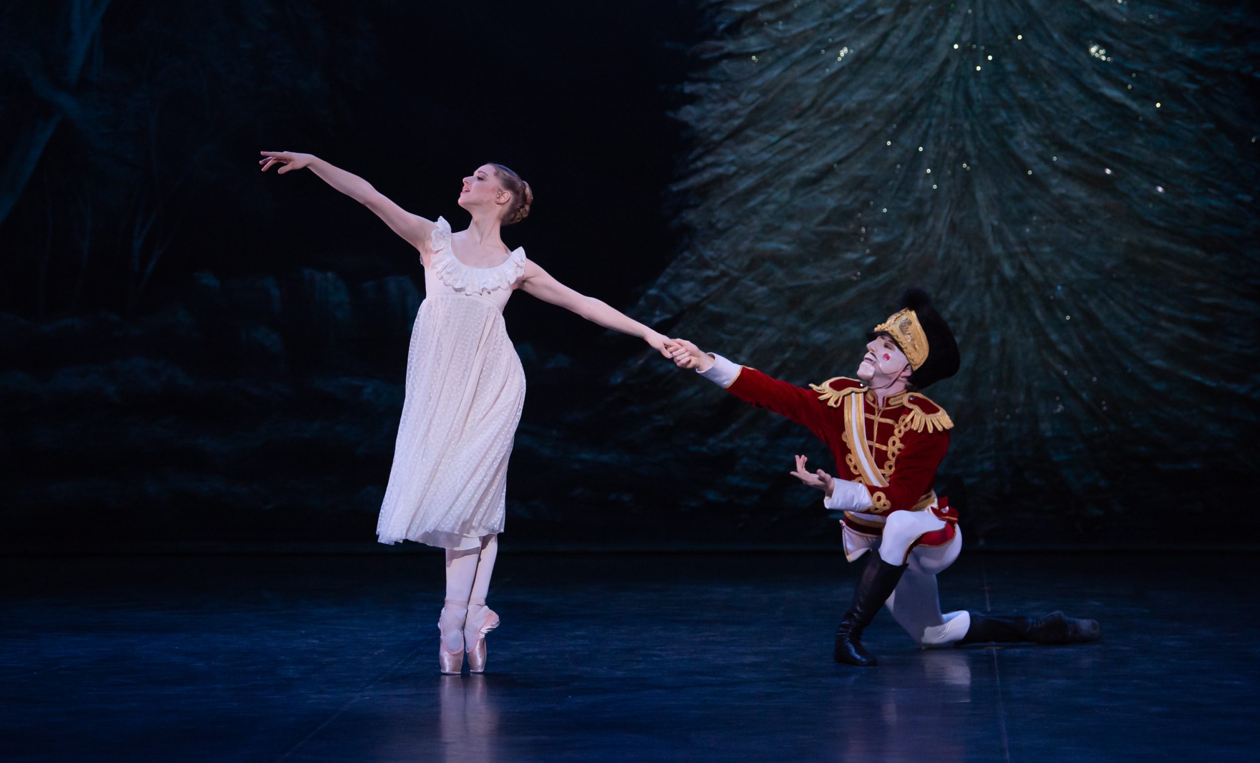 Nutcracker Delights English National Ballet